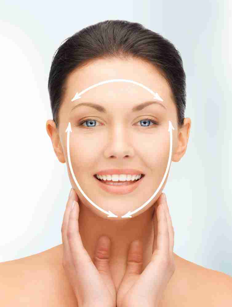 oval picture-beautiful-woman-ready-cosmetic-surgery