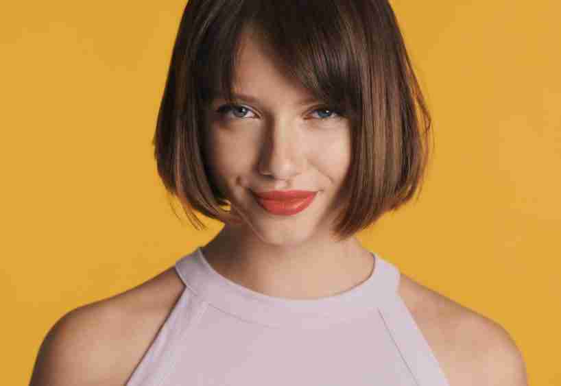 side sweep bangs
